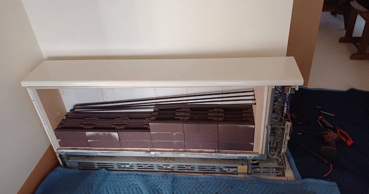 蓄熱ストーブ撤去 茨城県笠間市・蓄熱暖房機撤去